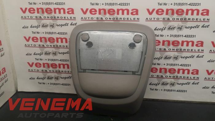 Begagnade Innerbelysning, fram Opel Meriva (A) 1.4 16V Twinport Pris € 14,99 Marginaltabell erbjuds av Venema Autoparts