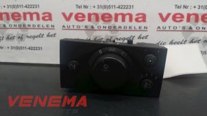 Usagé Commutateur lumière Opel Meriva 1.4 16V Twinport Prix € 15,00 Règlement à la marge proposé par Venema Autoparts