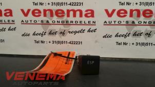 Usados Interruptor ESP Volkswagen Eos (1F7/F8) 2.0 TDI DPF Precio € 9,00 Norma de margen ofrecido por Venema Autoparts