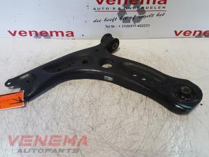 Used Front wishbone, left Volkswagen Golf VII (AUA) 2.0 GTD 16V Price € 60,00 Margin scheme offered by Venema Autoparts