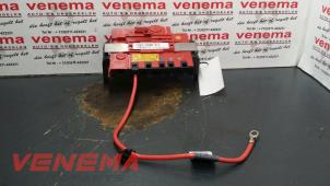 Usagé Boîte à fusibles BMW 1 serie (E81) 118d 16V Prix € 30,00 Règlement à la marge proposé par Venema Autoparts