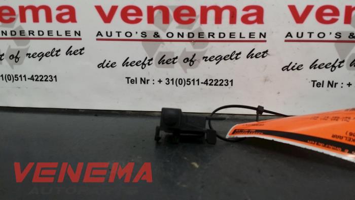 Gebrauchte Handbremse Schalter Volkswagen Jetta III (1K2) 2.0 16V FSI Preis € 4,99 Margenregelung angeboten von Venema Autoparts