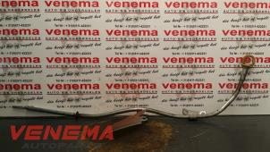 Used Oil dipstick Opel Corsa D 1.3 CDTi 16V ecoFLEX Price € 9,99 Margin scheme offered by Venema Autoparts