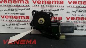 Używane Silnik szyby drzwiowej Mini Mini (R56) 1.6 16V Cooper Cena € 40,00 Procedura marży oferowane przez Venema Autoparts