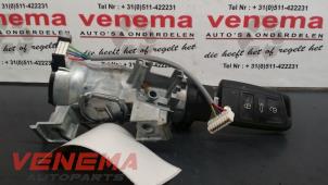 Used Ignition lock + key Seat Leon SC (5FC) 2.0 TDI Ecomotive 16V Price € 50,00 Margin scheme offered by Venema Autoparts