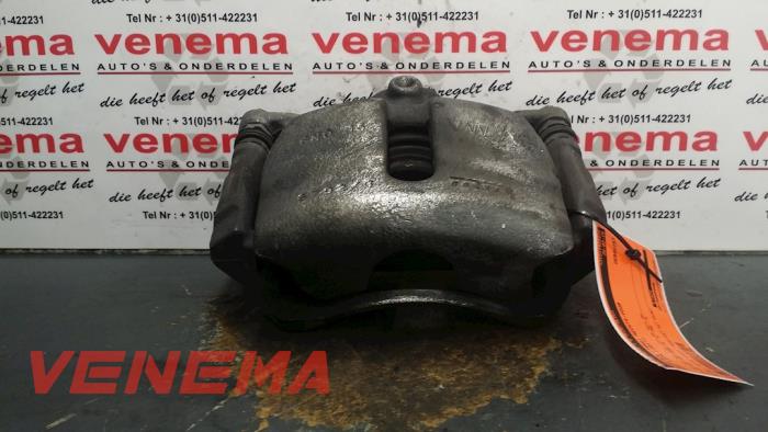 Gebrauchte Bremszange rechts vorne Seat Leon SC (5FC) 2.0 TDI Ecomotive 16V Preis € 9,99 Margenregelung angeboten von Venema Autoparts