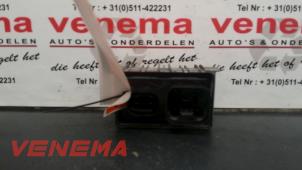 Gebrauchte Vorglührelais Ford Transit Custom 2.2 TDCi 16V Preis € 35,00 Margenregelung angeboten von Venema Autoparts