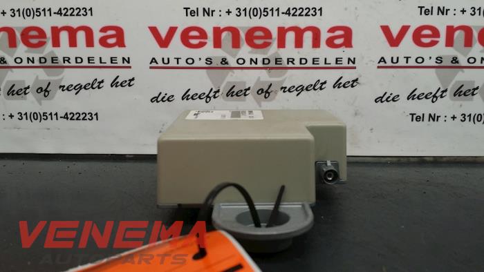 Antenna Amplifier from a BMW 3 serie Touring (E91) 318i 16V 2012