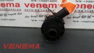 Gebrauchte Wasserpumpe Volkswagen Touran (5T1) 1.6 TDI Preis € 39,00 Margenregelung angeboten von Venema Autoparts