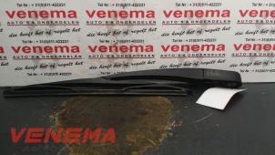 Usados Brazo de limpiaparabrisas detrás Citroen C4 Picasso (UD/UE/UF) 1.6 16V THP Sensodrive Precio € 20,00 Norma de margen ofrecido por Venema Autoparts