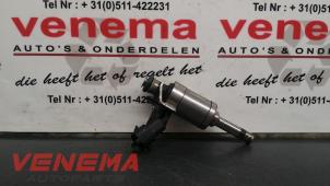 Used Injector (petrol injection) Landrover Range Rover Evoque (LVJ/LVS) 2.0 Si4 16V Price € 75,00 Margin scheme offered by Venema Autoparts