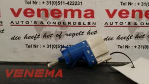 Używane Przelacznik swiatel stopu Ford Fiesta 6 (JA8) 1.4 TDCi Cena € 8,95 Procedura marży oferowane przez Venema Autoparts