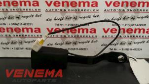 Used Front seatbelt buckle, left Citroen C4 Picasso (UD/UE/UF) 1.6 16V THP Sensodrive Price € 25,00 Margin scheme offered by Venema Autoparts