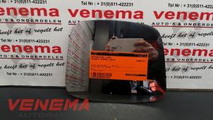 Usagé Glace rétroviseur gauche Peugeot Bipper (AA) 1.4 Prix € 10,00 Règlement à la marge proposé par Venema Autoparts