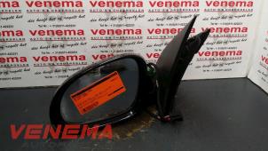 Used Wing mirror, left Volkswagen Golf V (1K1) 1.6 FSI 16V Price € 50,00 Margin scheme offered by Venema Autoparts