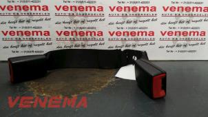 Usagé Attache ceinture arrière central BMW 1 serie (E87/87N) 116i 1.6 16V Prix € 15,00 Règlement à la marge proposé par Venema Autoparts