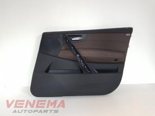 Używane Tapicerka drzwi prawych przednich wersja 4-drzwiowa BMW X3 (E83) 3.0d 24V Cena € 99,99 Procedura marży oferowane przez Venema Autoparts