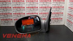 Gebrauchte Außenspiegel links Kia Carnival/Grand Carnival 3 2.9 CRDi 16V VGT Preis € 60,00 Margenregelung angeboten von Venema Autoparts