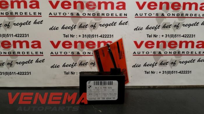 Begagnade Regnsensor BMW 1 serie (E87/87N) 116i 1.6 16V Pris € 14,99 Marginaltabell erbjuds av Venema Autoparts
