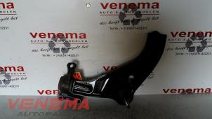 Używane Wahacz zawieszenia prawy przód Mini Mini (R56) 1.6 16V Cooper Cena € 45,00 Procedura marży oferowane przez Venema Autoparts