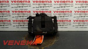 Used Front brake calliper, right Mini Mini (R56) 1.6 16V Cooper Price € 50,00 Margin scheme offered by Venema Autoparts