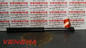 Usagé Kit amortisseur gaz hayon Mini Mini (R56) 1.6 16V Cooper Prix € 25,00 Règlement à la marge proposé par Venema Autoparts