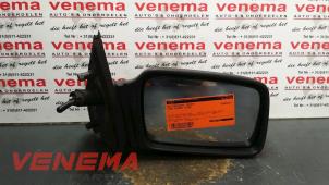 Usagé Rétroviseur extérieur droit Ford Sierra 1.8 TD CL,CLX Prix € 20,00 Règlement à la marge proposé par Venema Autoparts