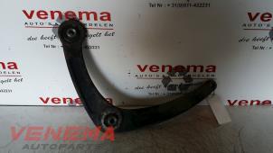 Used Front wishbone, right Peugeot 307 SW (3H) 1.6 HDi 16V Price € 25,00 Margin scheme offered by Venema Autoparts