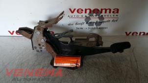 Used Brake pedal Ford B-Max (JK8) 1.4 16V Price € 50,00 Margin scheme offered by Venema Autoparts