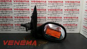 Gebrauchte Außenspiegel rechts Peugeot 206 (2A/C/H/J/S) 1.9 D Preis € 20,00 Margenregelung angeboten von Venema Autoparts
