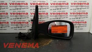 Usagé Rétroviseur extérieur droit Peugeot 306 Break (7E) 1.9 D Prix € 20,00 Règlement à la marge proposé par Venema Autoparts