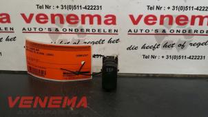 Używane Przelacznik ESP Mercedes ML I (163) 400 4.0 CDI V8 32V Cena € 9,95 Procedura marży oferowane przez Venema Autoparts