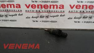 Used Injector (petrol injection) BMW 3 serie (E46/2) 318 Ci 16V Price € 20,00 Margin scheme offered by Venema Autoparts