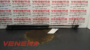 Used Set of tailgate gas struts BMW 3 serie Touring (E91) 330d 24V Price € 17,00 Margin scheme offered by Venema Autoparts