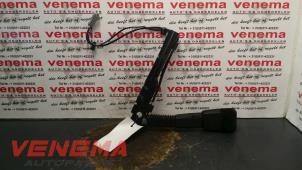 Used Front seatbelt buckle, right BMW 3 serie Touring (E91) 330d 24V Price € 39,00 Margin scheme offered by Venema Autoparts