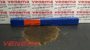 Used Warning triangle BMW 3 serie Touring (E91) 330d 24V Price € 9,99 Margin scheme offered by Venema Autoparts