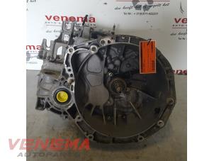 Used Gearbox Renault Scénic II (JM) 2.0 16V Price € 200,00 Margin scheme offered by Venema Autoparts