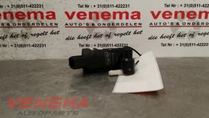 Usados Bomba de limpiaparabrisas delante Ford Mondeo IV Wagon 2.0 16V Flexifuel Precio € 9,95 Norma de margen ofrecido por Venema Autoparts