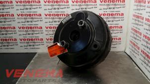 Bremskraftverstärker van een Opel Insignia Sports Tourer 2.0 CDTI 16V 130 ecoFLEX 2013