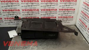 Used CD changer Porsche Cayenne (9PA) 4.5 S V8 32V Price € 225,00 Margin scheme offered by Venema Autoparts
