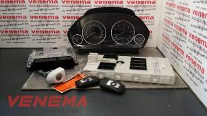 Used Ignition lock + computer BMW 3 serie (F30) 318d 2.0 16V Price € 300,00 Margin scheme offered by Venema Autoparts