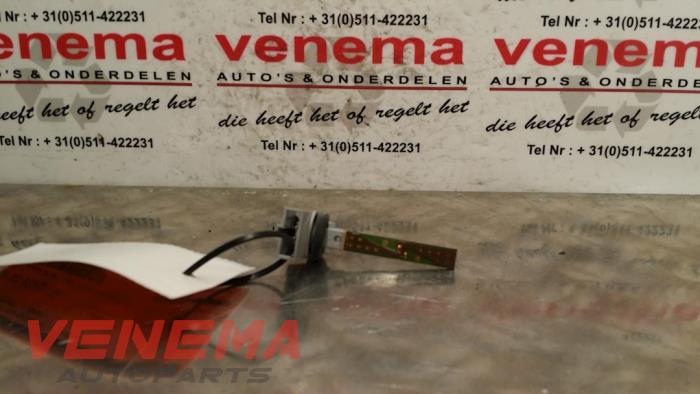 Gebrauchte Temperatursensor innen Volkswagen Passat Variant (3C5) 2.0 TDI 140 Preis € 4,95 Margenregelung angeboten von Venema Autoparts