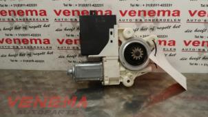 Usados Motor de ventanilla de puerta Volvo V50 (MW) 1.6 D 16V Precio € 35,00 Norma de margen ofrecido por Venema Autoparts