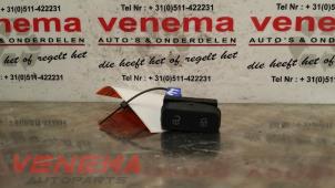 Used Central locking switch Skoda Citigo 1.0 12V Price € 9,99 Margin scheme offered by Venema Autoparts