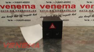 Used Seat heating switch Opel Meriva 1.4 16V Twinport Price € 22,00 Margin scheme offered by Venema Autoparts
