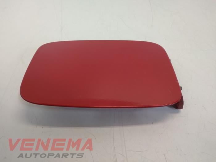 Begagnade Tanklucka Volvo V50 (MW) 1.6 D 16V Pris € 14,99 Marginaltabell erbjuds av Venema Autoparts