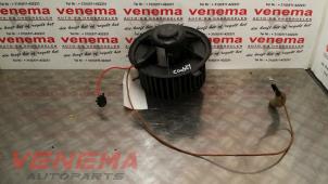 Usados Motor de ventilador de calefactor Volkswagen Caddy II (9K9A) 1.9 D Precio € 19,95 Norma de margen ofrecido por Venema Autoparts