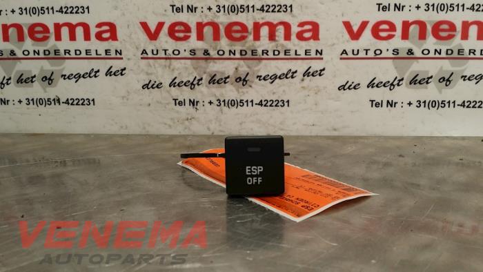 Używane Przelacznik ESP Citroen C4 Coupé (LA) 1.6 16V Cena € 9,99 Procedura marży oferowane przez Venema Autoparts
