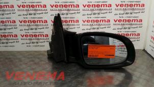 Usagé Rétroviseur extérieur droit Opel Omega B (25/26/27) 2.5 TD Prix € 30,00 Règlement à la marge proposé par Venema Autoparts