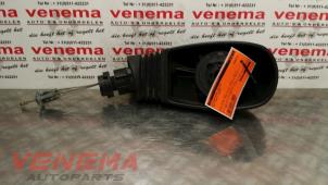 Usados Retrovisor externo derecha Fiat Punto II (188) 1.2 16V 3-Drs. Precio € 13,00 Norma de margen ofrecido por Venema Autoparts